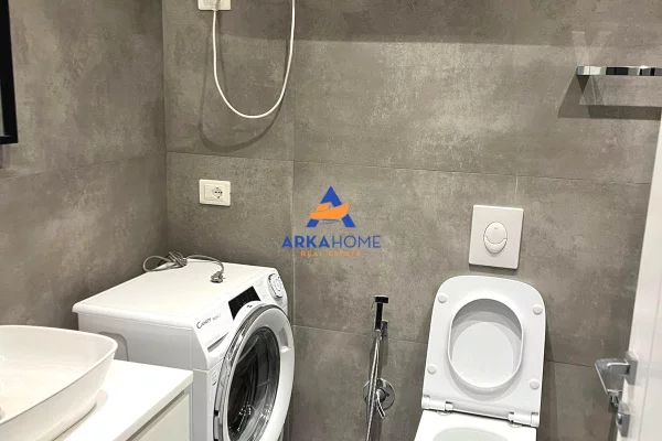 Shtepi ne shitje Apartament ne Tirane, 2+1, Mobilimi E mobiluar, Pagesa 264,999  Euro.