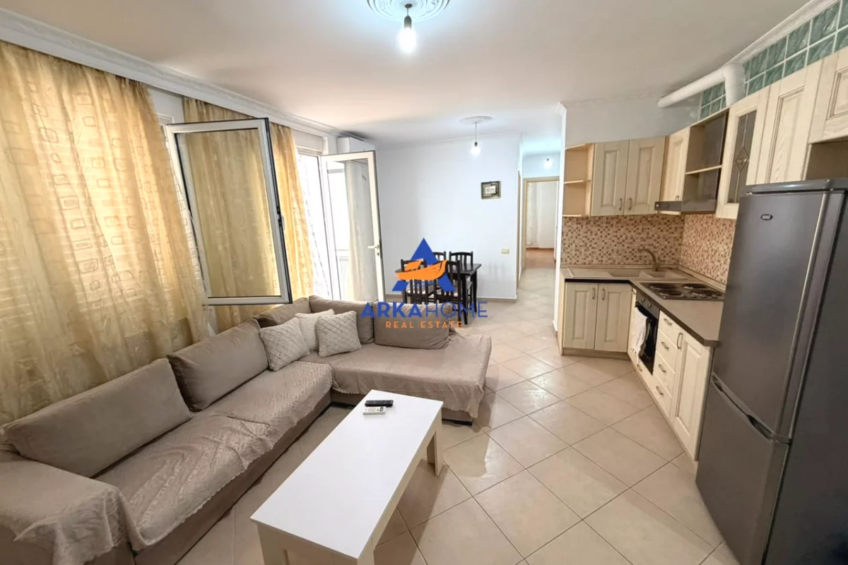 Shtepi me qera Apartament ne Tirane, 2+1, Mobilimi E mobiluar, Pagesa 601  Euro.