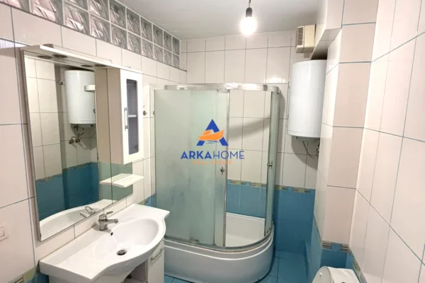 Shtepi me qera Apartament ne Tirane, 2+1, Mobilimi E mobiluar, Pagesa 601  Euro.