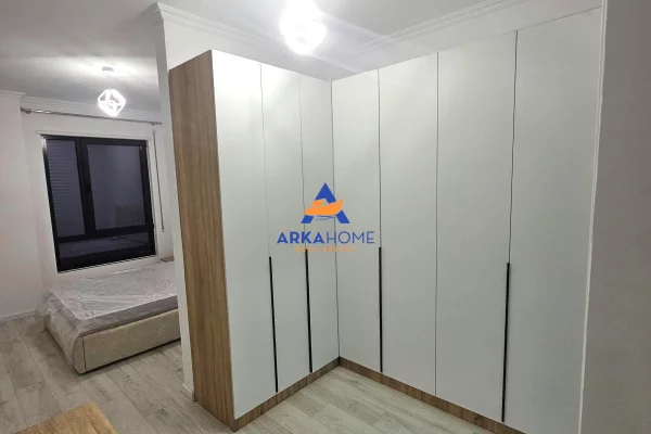 Shtepi me qera Apartament ne Tirane, 2+1, Mobilimi E mobiluar, Pagesa 711  Euro.