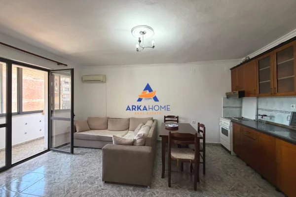 Shtepi ne shitje Apartament ne Tirane, 1+1, Mobilimi E mobiluar, Pagesa 142,231  Euro.