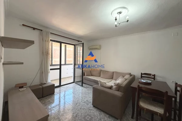 Shtepi ne shitje Apartament ne Tirane, 1+1, Mobilimi E mobiluar, Pagesa 142,231  Euro.