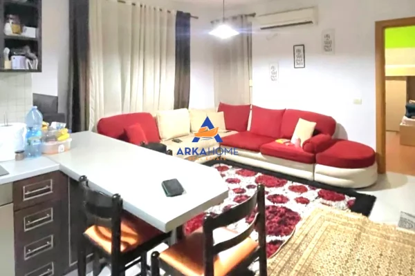 JEPET APARTAMENT ME QERA 2+1+BALLKON "ASTIR" 45.000 LEKE