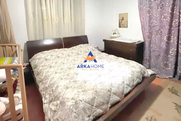 Shtepi me qera Apartament ne Tirane, 2+1, Mobilimi E mobiluar, Pagesa 492  Euro.