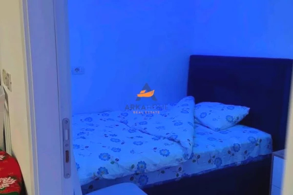 Shtepi me qera Apartament ne Tirane, 2+1, Mobilimi E mobiluar, Pagesa 656  Euro.