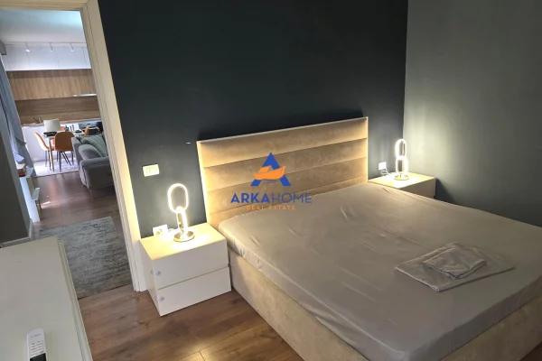 Shtepi me qera Apartament ne Tirane, 1+1, Mobilimi E mobiluar, Pagesa 765  Euro.
