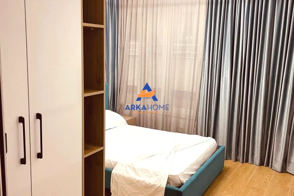 Shtepi me qera Apartament ne Tirane, 2+1, Mobilimi E mobiluar, Pagesa 601  Euro.