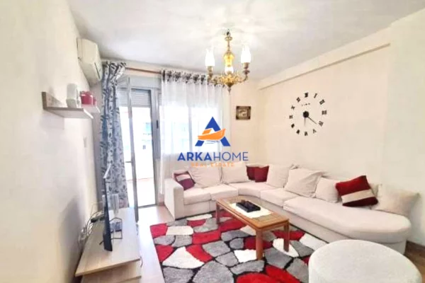 Shtepi me qera Apartament ne Tirane, 2+1, Mobilimi E mobiluar, Pagesa 820  Euro.