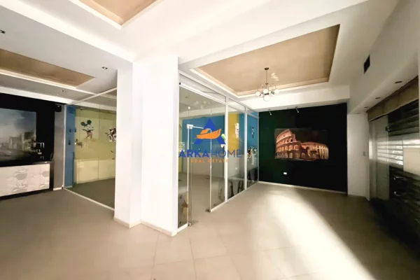 “EKSKLUZIVE” JEPET ME QERA AMBIENT BIZNESI+VERANDE 150 M2 "NE YZBERISHT" 1500 EURO