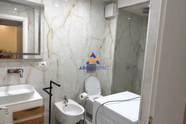 Shtepi me qera Apartament ne Tirane, 2+1, Mobilimi E mobiluar, Pagesa 820  Euro.