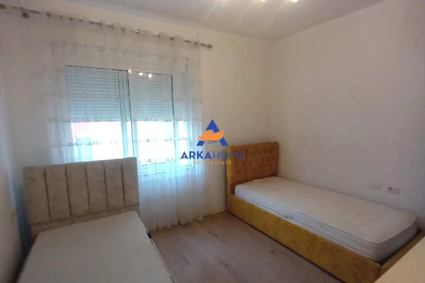 Shtepi me qera Apartament ne Tirane, 2+1, Mobilimi E mobiluar, Pagesa 601  Euro.