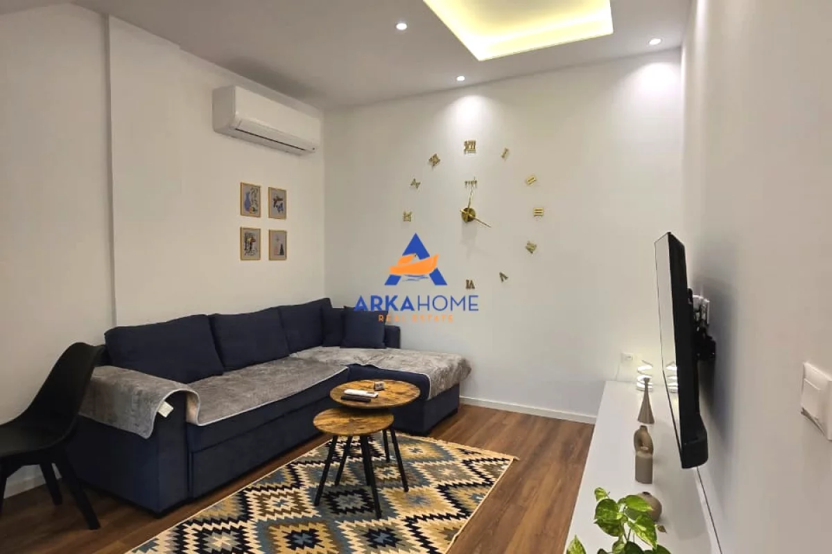 Shtepi me qera Apartament ne Tirane, 1+1, Mobilimi E mobiluar, Pagesa 600  Euro.