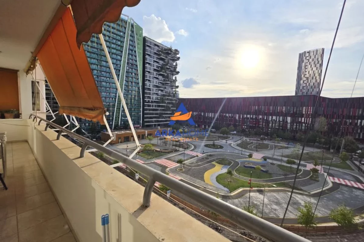 Shtepi me qera Apartament ne Tirane, 3+1, Mobilimi E mobiluar, Pagesa 2,000  Euro.