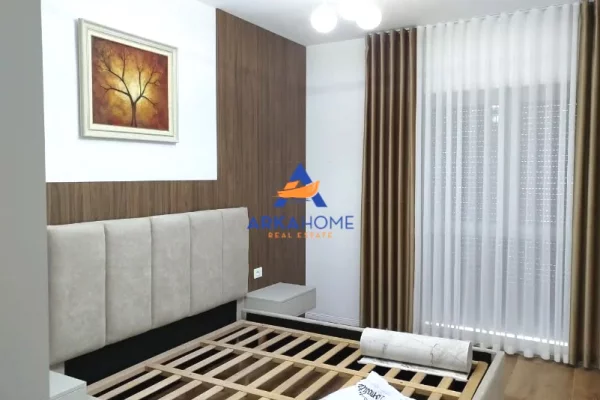 Shtepi me qera Apartament ne Tirane, 1+1, Mobilimi E mobiluar, Pagesa 767  Euro.