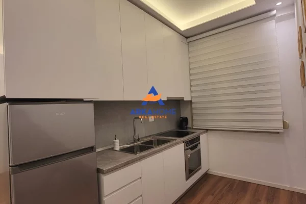 Shtepi me qera Apartament ne Tirane, 1+1, Mobilimi E mobiluar, Pagesa 600  Euro.