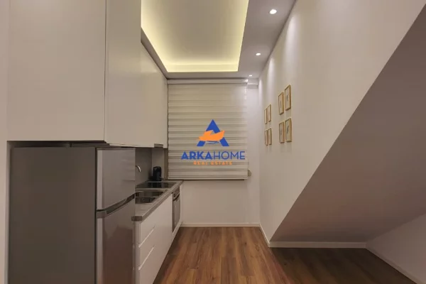 Shtepi me qera Apartament ne Tirane, 1+1, Mobilimi E mobiluar, Pagesa 600  Euro.