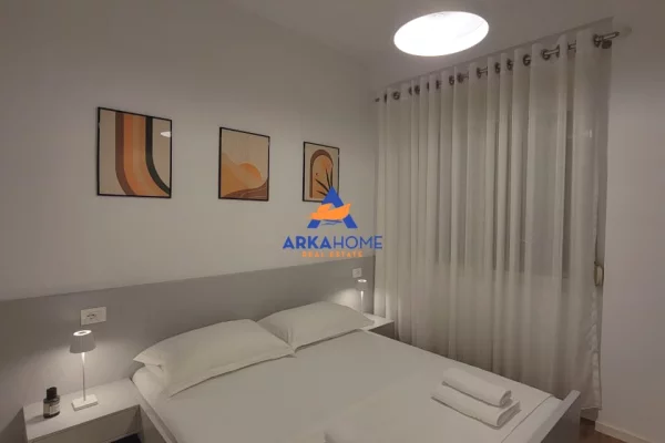 Shtepi me qera Apartament ne Tirane, 1+1, Mobilimi E mobiluar, Pagesa 600  Euro.