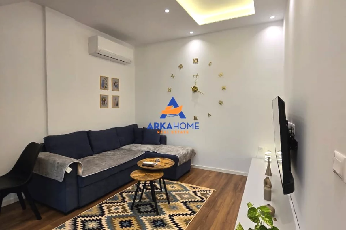 Shtepi me qera Apartament ne Tirane, 1+1, Mobilimi E mobiluar, Pagesa 600  Euro.