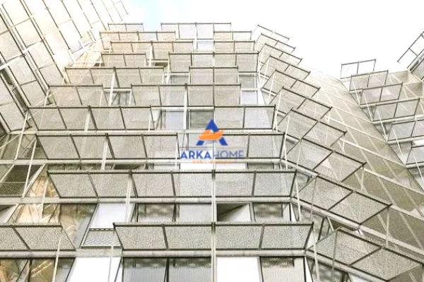 Shtepi ne shitje 2+1 ne Tirane - 11 Euro