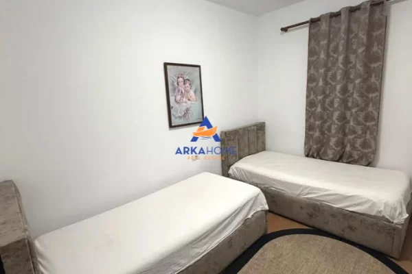 Shtepi me qera Apartament ne Tirane, 2+1, Mobilimi E mobiluar, Pagesa 441  Euro.