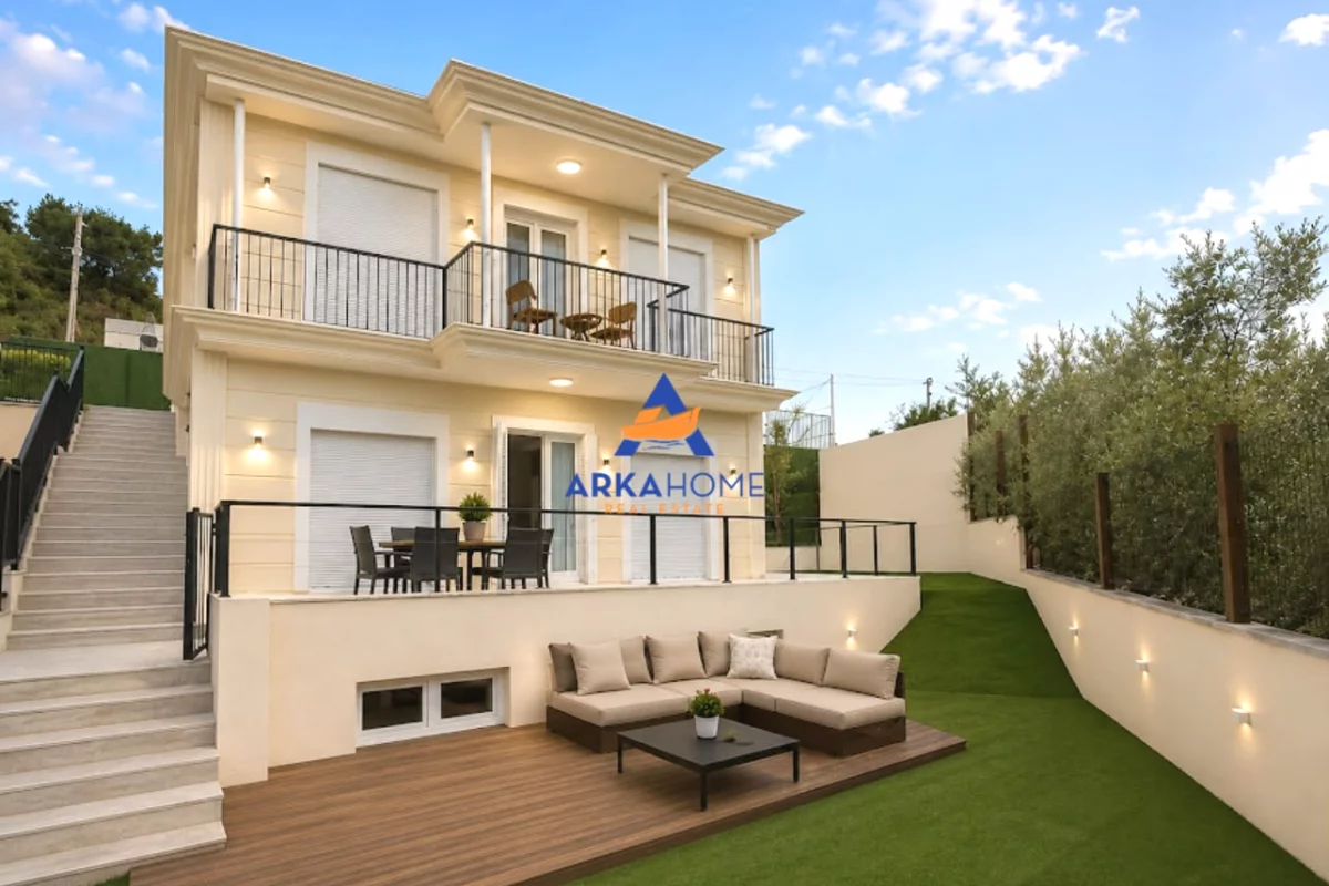 Shtepi me qera Shtepi Private ne Tirane, 1+1, Mobilimi E mobiluar, Pagesa 828  Euro.