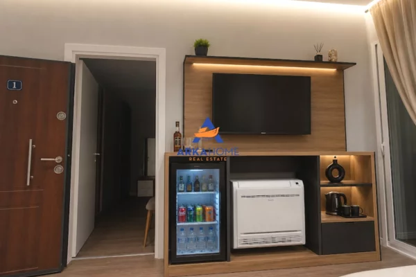 Shtepi me qera Shtepi Private ne Tirane, 1+1, Mobilimi E mobiluar, Pagesa 828  Euro.