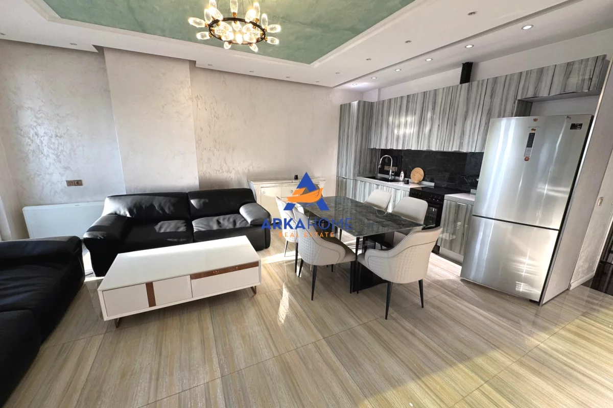Shtepi me qera Apartament ne Tirane, 1+1, Mobilimi E mobiluar, Pagesa 720  Euro.