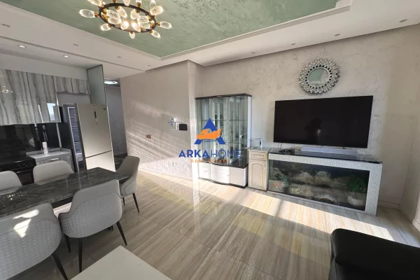 Shtepi me qera Apartament ne Tirane, 1+1, Mobilimi E mobiluar, Pagesa 720  Euro.