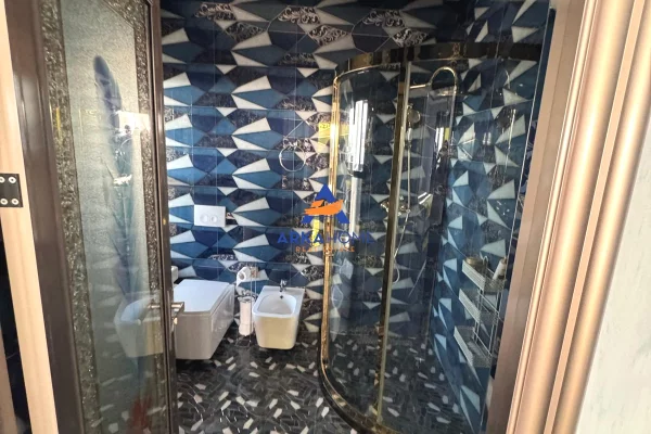 Shtepi me qera Apartament ne Tirane, 1+1, Mobilimi E mobiluar, Pagesa 720  Euro.
