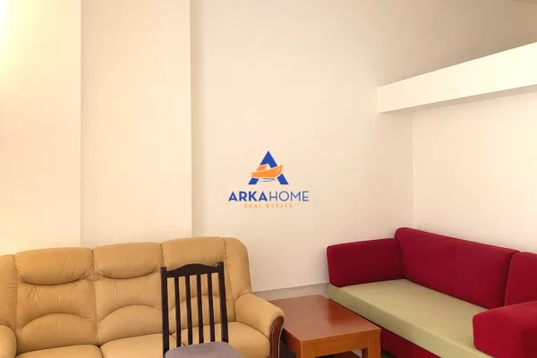 Ambient biznesi ne shitje 1+1 ne Tirane - 148,000 Euro