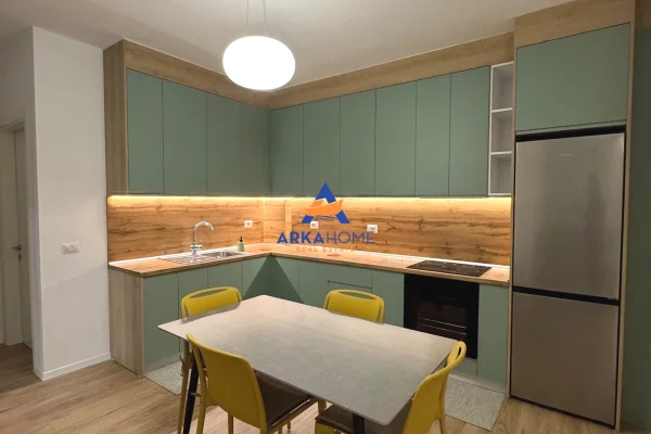 Shtepi me qera Apartament ne Tirane, 2+1, Mobilimi E mobiluar, Pagesa 996  Euro.