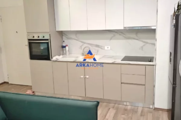 Shtepi me qera Apartament ne Tirane, 1+1, Mobilimi E mobiluar, Pagesa 500  Euro.