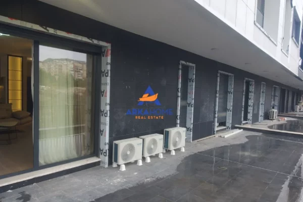 Shtepi me qera Apartament ne Tirane, 2+1, Mobilimi E mobiluar, Pagesa 1,200  Euro.