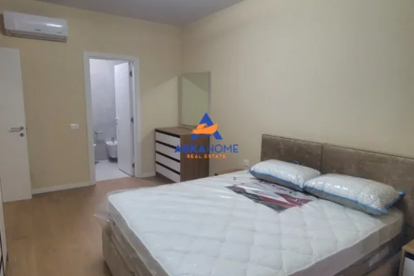 Shtepi me qera Apartament ne Tirane, 2+1, Mobilimi E mobiluar, Pagesa 1,200  Euro.