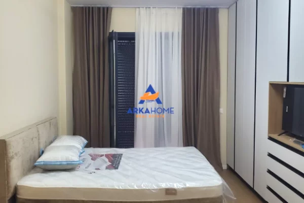Shtepi me qera Apartament ne Tirane, 2+1, Mobilimi E mobiluar, Pagesa 1,200  Euro.