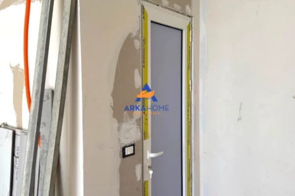 JEPET DYQAN ME QERA 24 M2 "JORDAN MISJA" 500 EURO