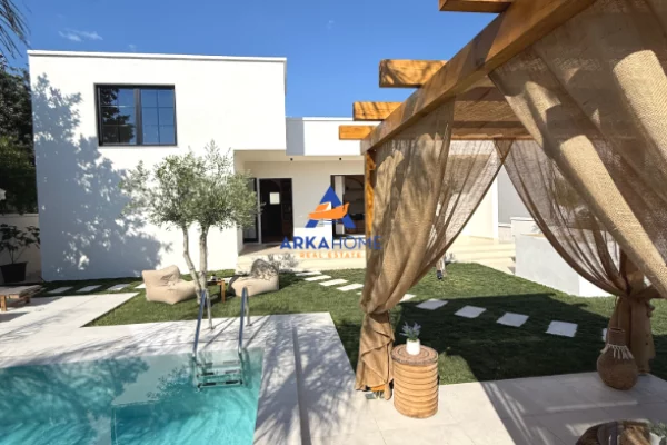House for Sale 3+1 in Tirana - 480,000 Euro