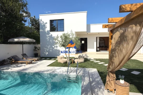 Luxury villas for sale in Tirana 3+1, Furnished