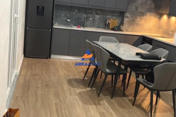 Shtepi ne shitje 1+1 ne Tirane - 115,000 Euro