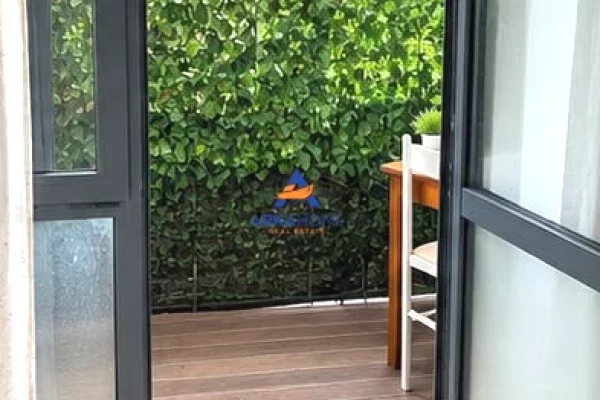 Shtepi me qera Apartament ne Tirane, 1+1, Mobilimi E mobiluar, Pagesa 600  Euro.