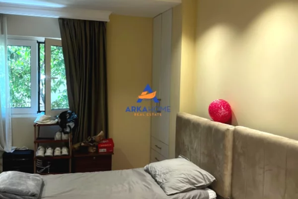 Shtepi me qera Apartament ne Tirane, Garsoniere, Mobilimi E mobiluar, Pagesa 332  Euro.
