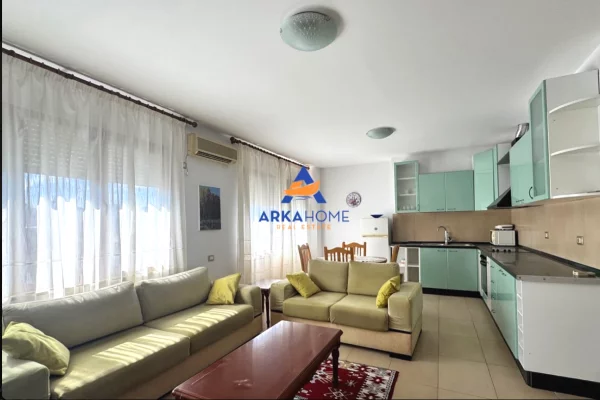 Shtepi me qera Apartament ne Tirane, 2+1, Mobilimi E mobiluar, Pagesa 775  Euro.