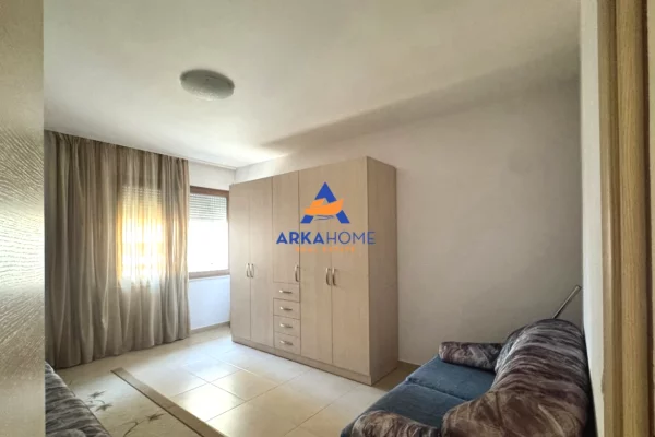 Shtepi me qera Apartament ne Tirane, 2+1, Mobilimi E mobiluar, Pagesa 775  Euro.