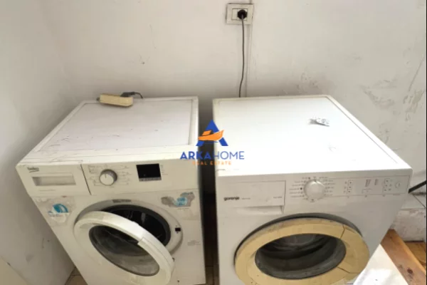 Shtepi me qera Apartament ne Tirane, 2+1, Mobilimi E mobiluar, Pagesa 332  Euro.