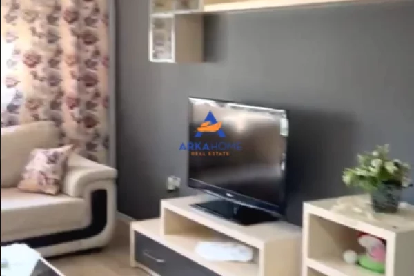 Shtepi me qera Apartament ne Tirane, 2+1, Mobilimi E mobiluar, Pagesa 442  Euro.