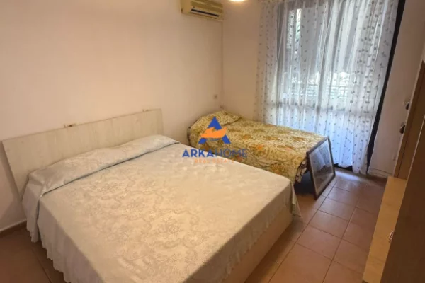 Shtepi me qera Apartament ne Tirane, 2+1, Mobilimi E mobiluar, Pagesa 553  Euro.
