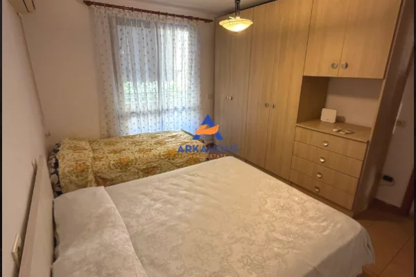 Shtepi me qera Apartament ne Tirane, 2+1, Mobilimi E mobiluar, Pagesa 553  Euro.