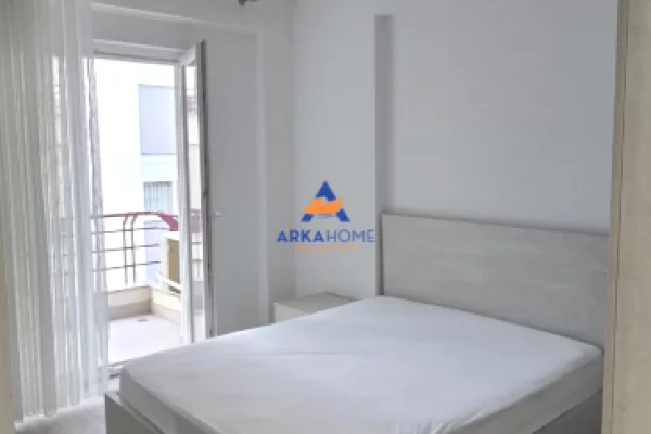 Shtepi me qera Apartament ne Tirane, 2+1, Mobilimi E mobiluar, Pagesa 664  Euro.