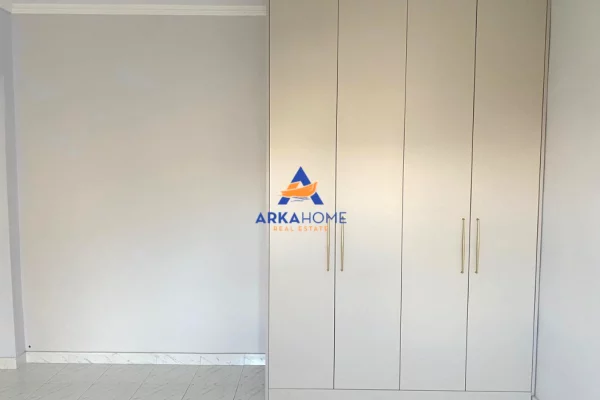 Shtepi me qera Apartament ne Tirane, 2+1, Mobilimi E mobiluar, Pagesa 719  Euro.