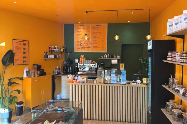 SHITET BIZNES COFFEE SHOP 30M2 "KOMUNA E PARISIT" 4500 EURO